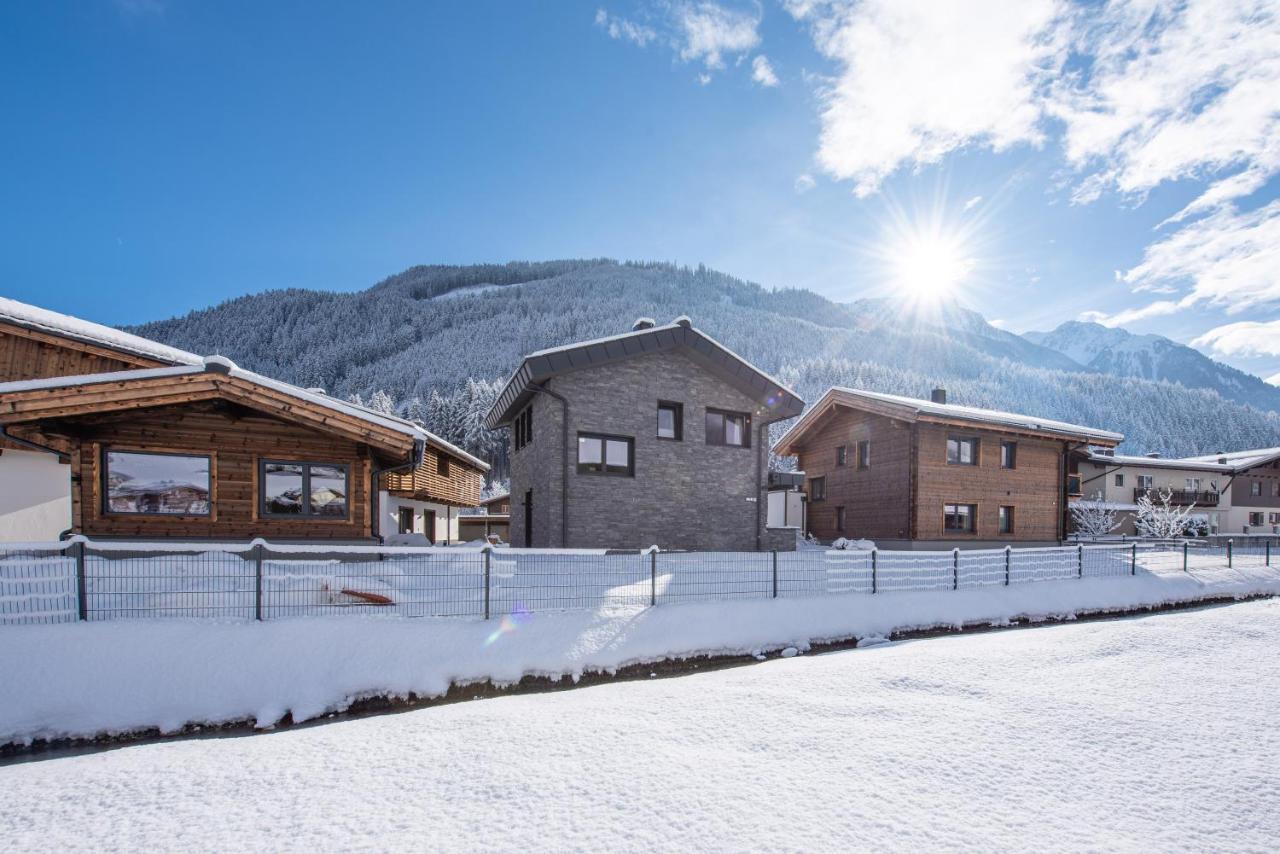 Chalet's DAS DORF Wald im Pinzgau Exterior foto